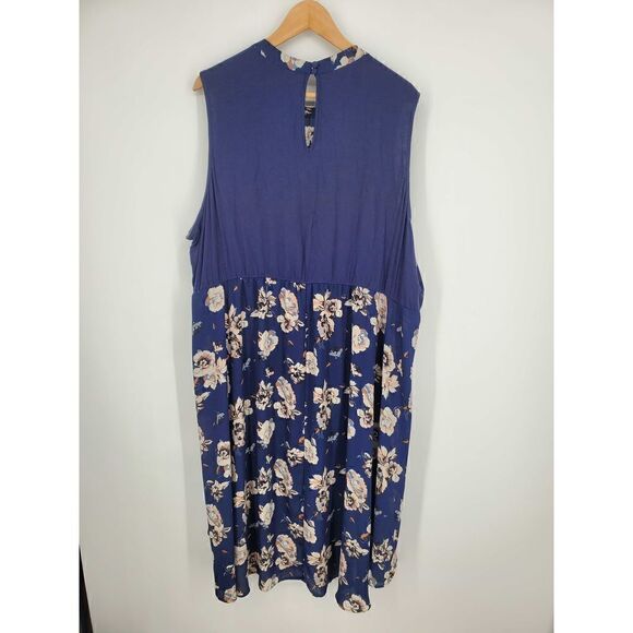 Torrid Women's Navy Blue Floral Sleeveless Tulip Hem Dress Size 4 4X‎ - Picture 6 of 6